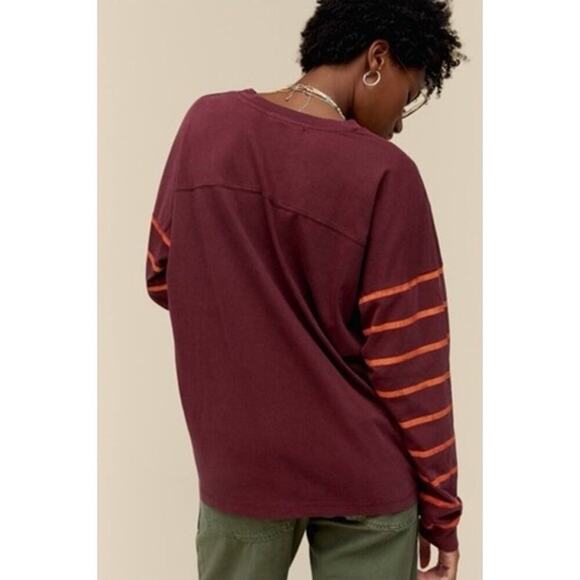 Daydreamer Size XS Red Maroon Los Angeles LA Graphic Long Sleeve Tee 100% Cotton - Picture 2 of 10